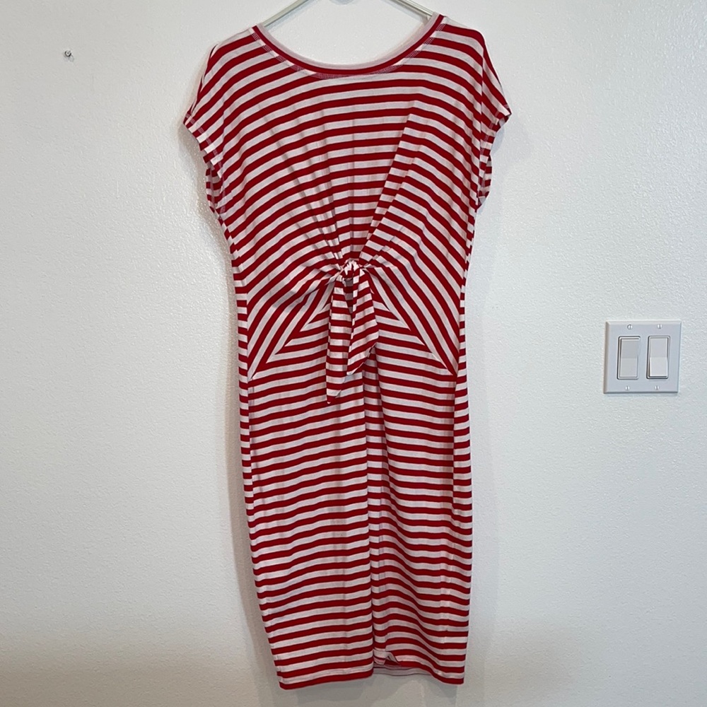 Liz Clairborn Red and White Striped Front Tie Dress with Short Sleeves
